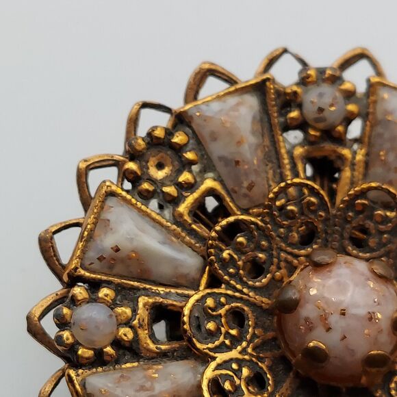 Vintage Copper Tone Filigree Pin Ornate White / Pink Confetti Lucite Brooch READ - Picture 9 of 10